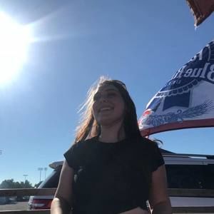 Meet your Posher, Paige